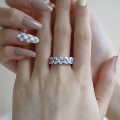 [Luck&Love]Dainty Elongated Cushion Cut Tennis Ring