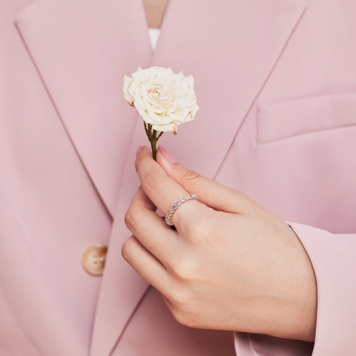 [Luck&Love]Unique Scintillating Round Cut Daily Ring