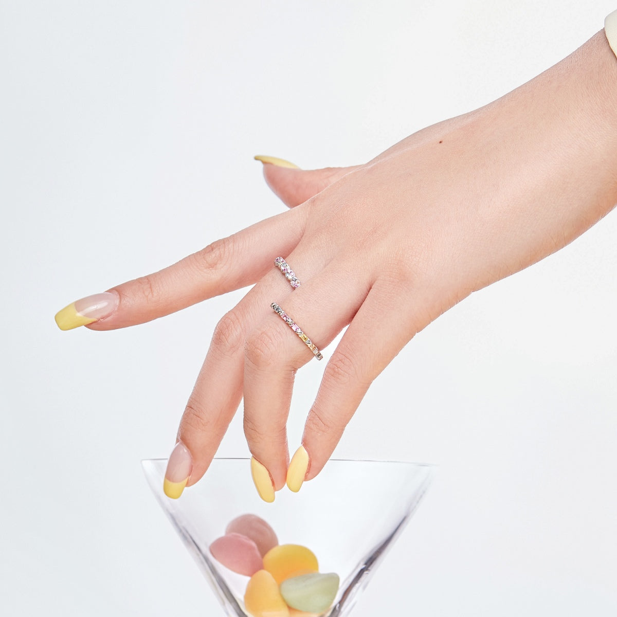 [Luck&Love]Charming Colorful Round Cut Daily Ring