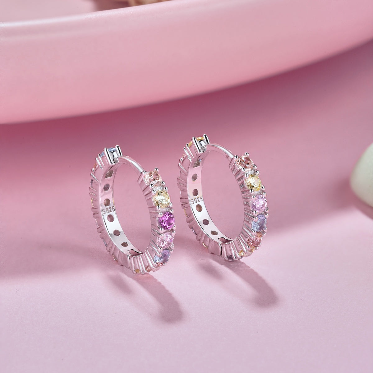 [Luck&Love]Radiant Colorful Round Cut Earrings